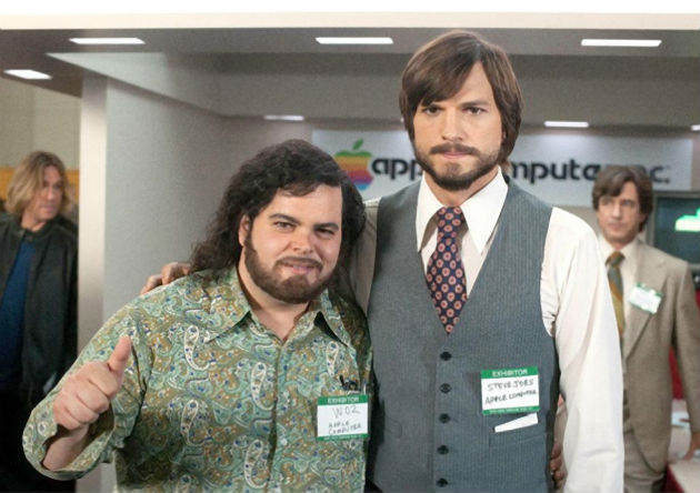 Ashton Kutcher and Josh Gad in 'Jobs'